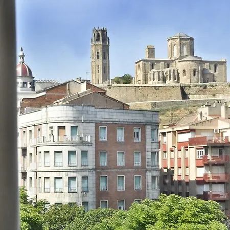 Catalonia Transit Szálloda 3*