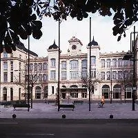 Catalonia Transit Hotel