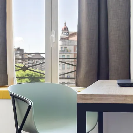 Catalonia Transit Hotel