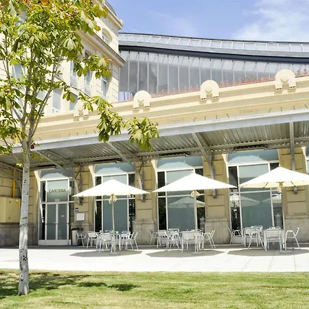 Hotel Catalonia Transit 3*