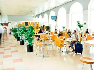 Catalonia Transit Hotel
